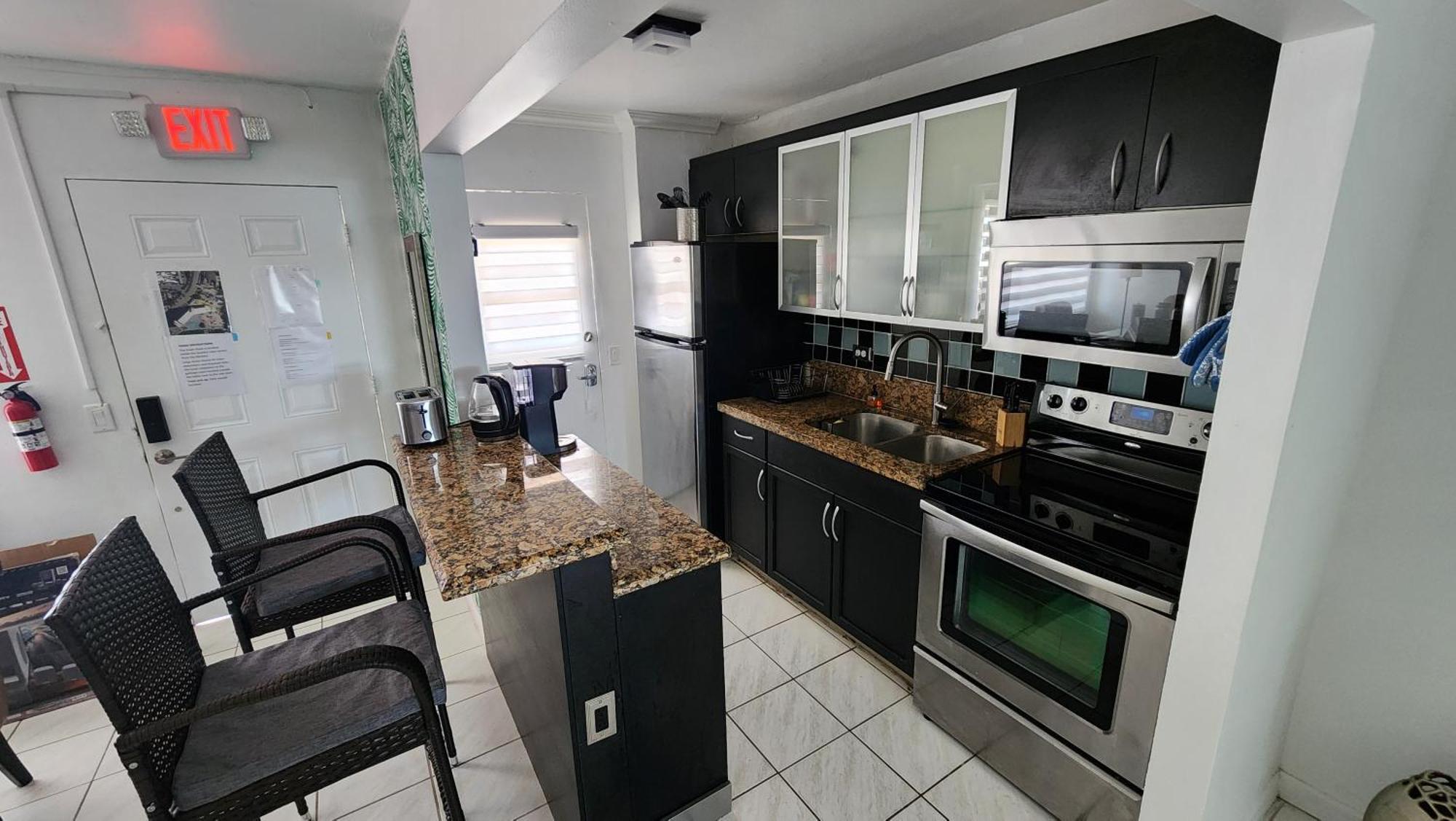 Bayfront Apartment Breathtaking Views- One Bedroom W Balcony- Living Room -Free Parking Miami Beach Exterior foto